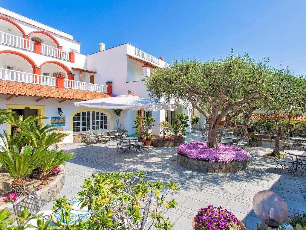 思科格力拉酒店 Forio di Ischia 外观 照片