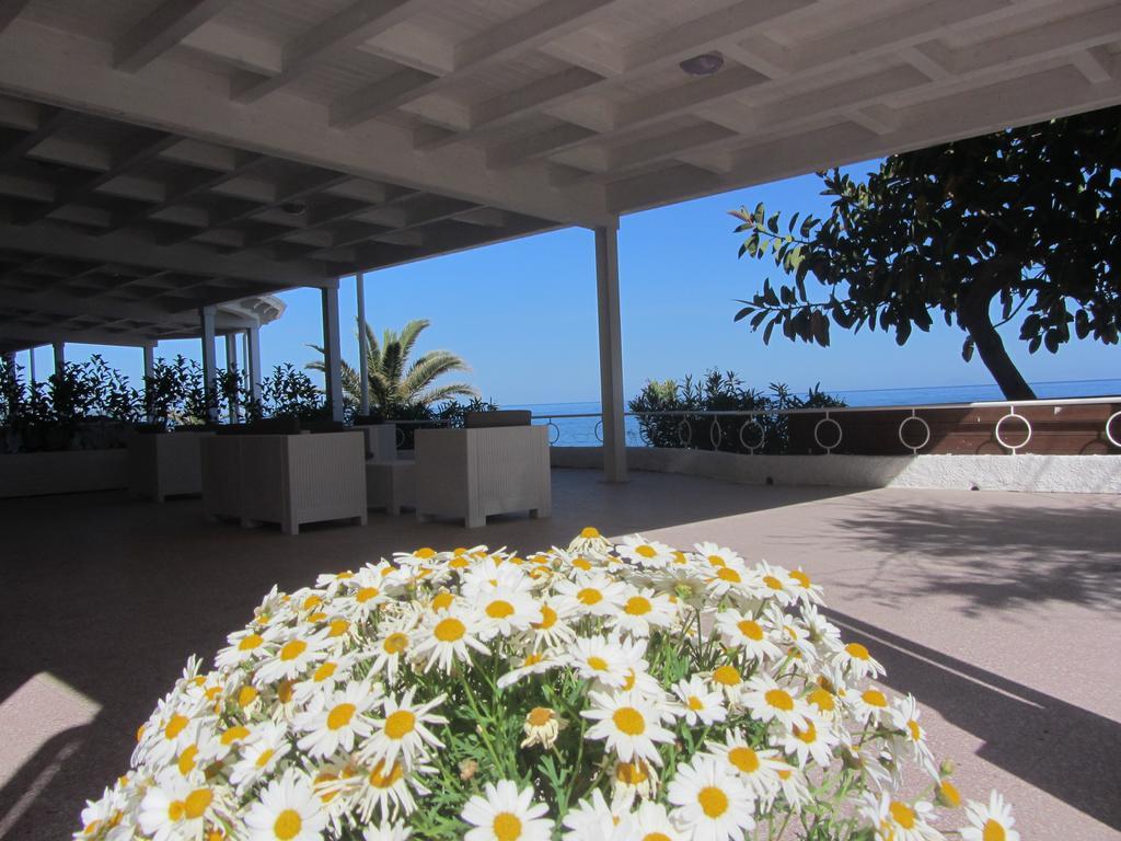 思科格力拉酒店 Forio di Ischia 外观 照片