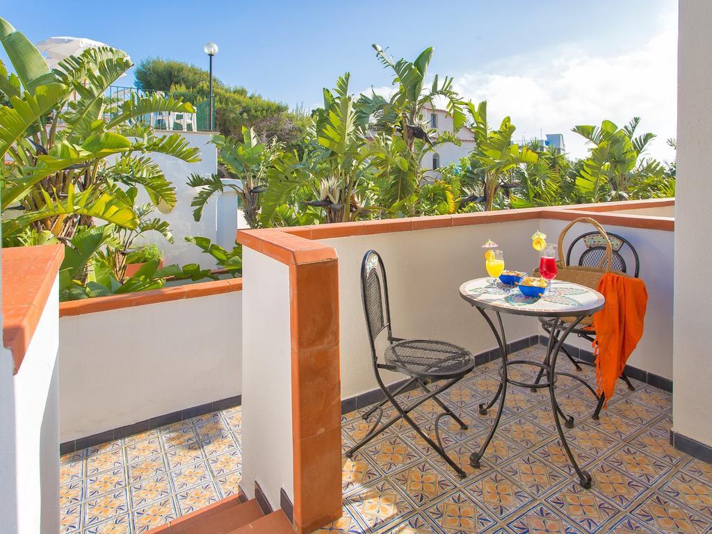 思科格力拉酒店 Forio di Ischia 外观 照片