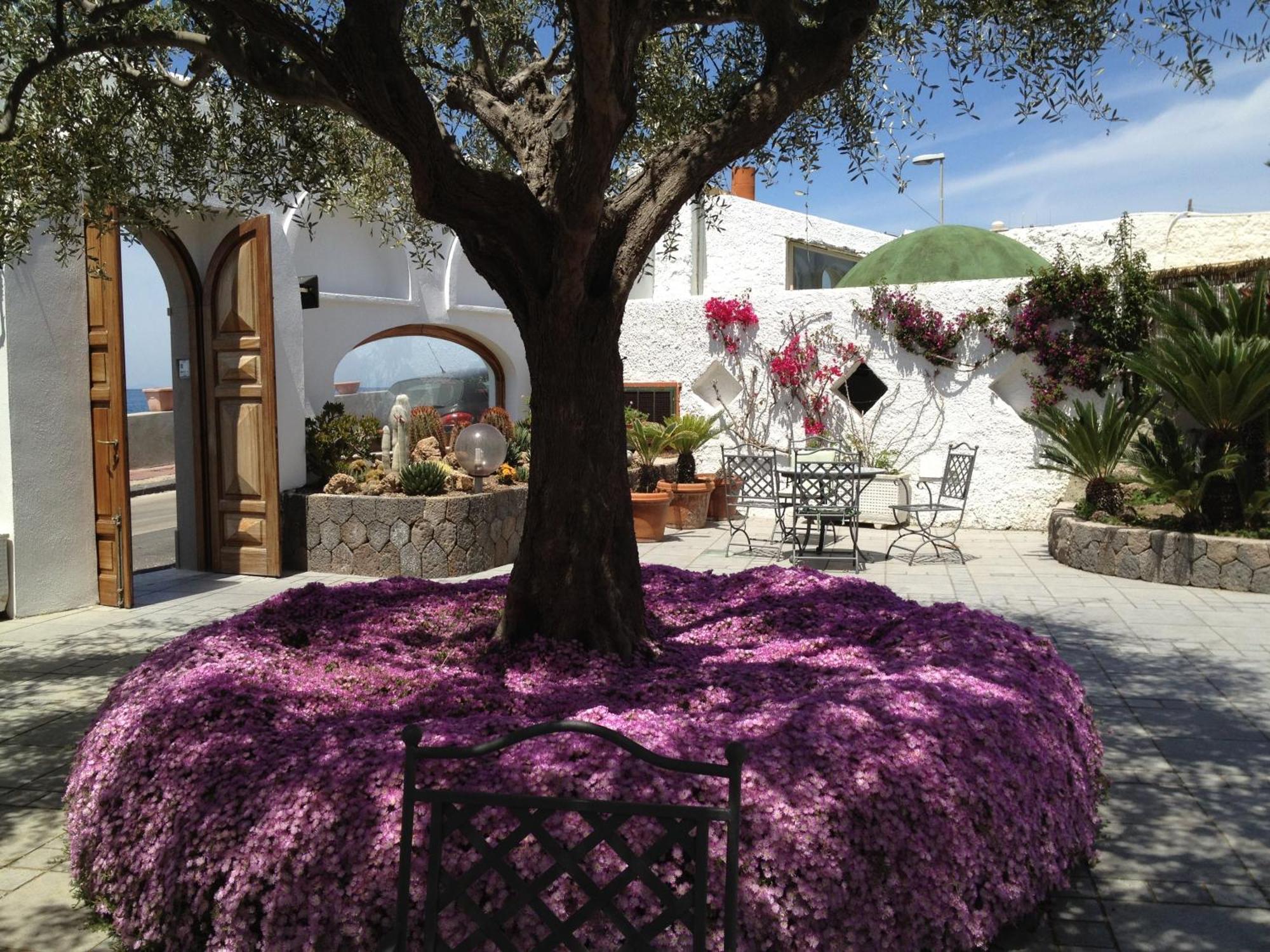 思科格力拉酒店 Forio di Ischia 外观 照片