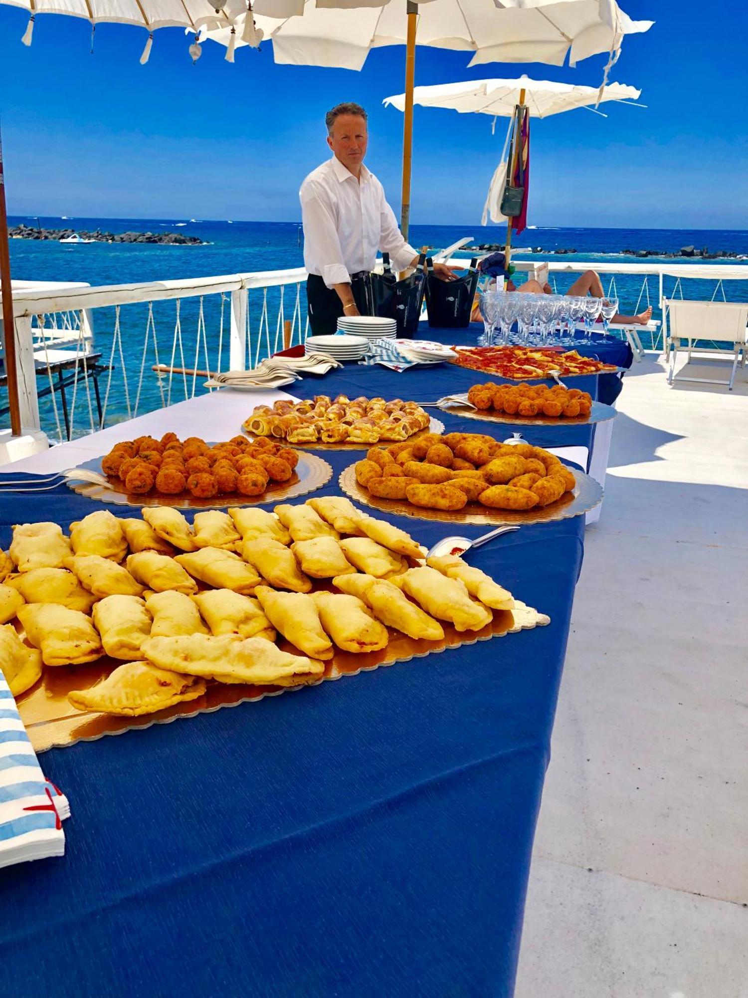 思科格力拉酒店 Forio di Ischia 外观 照片
