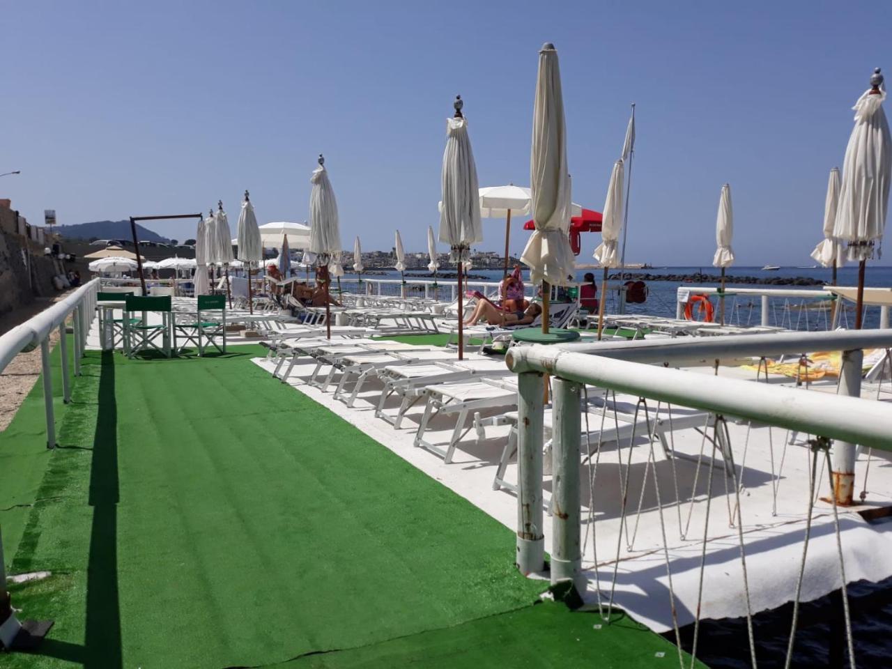 思科格力拉酒店 Forio di Ischia 外观 照片